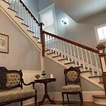 Tuscawilla A, Apt In Historic Downtown, Two Bed Two Bath