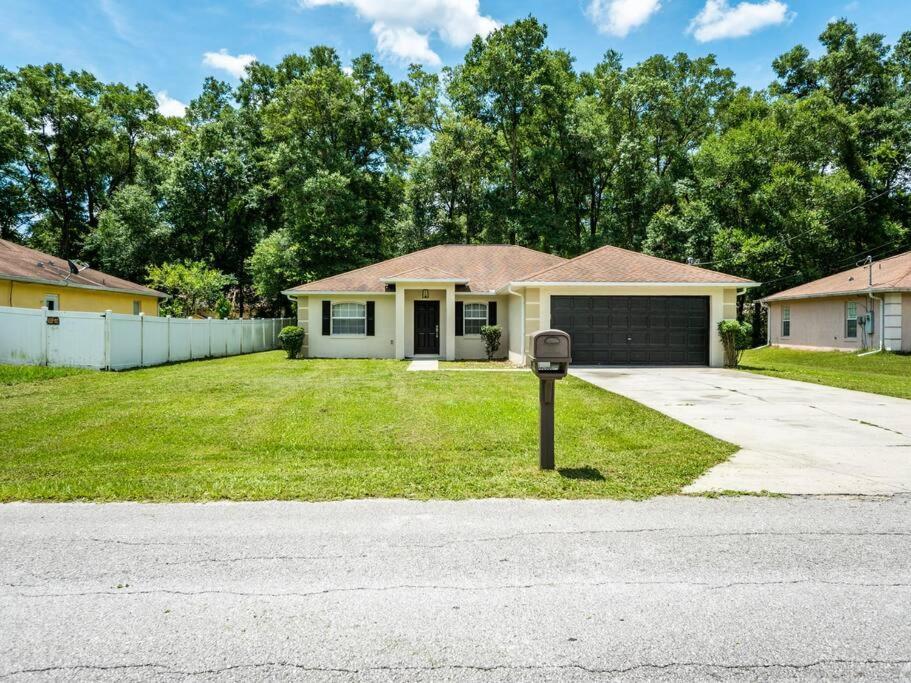Holiday home Modern & Luxurious 3br - Gem - Car Garage Ocala
