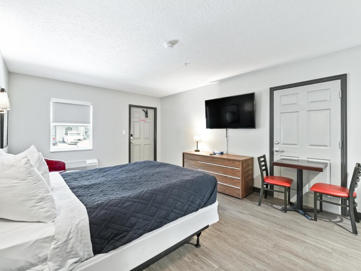 Motel Ocala Suites