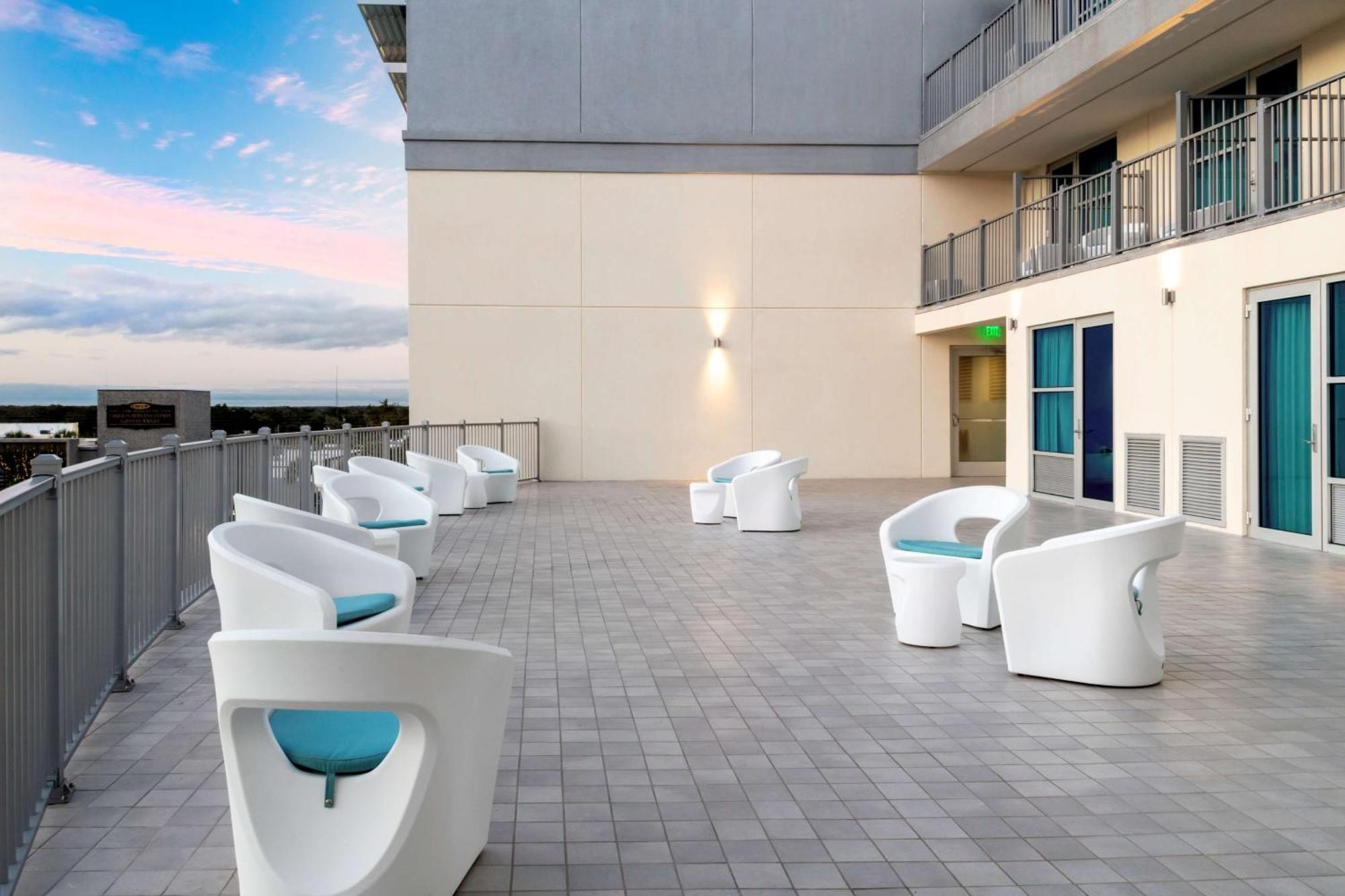 Hilton Garden Downtown, Fl 3*