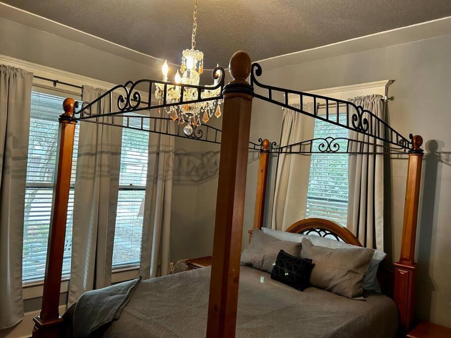 Tuscawilla B -beautiful 3 Bedroom Historic 1891