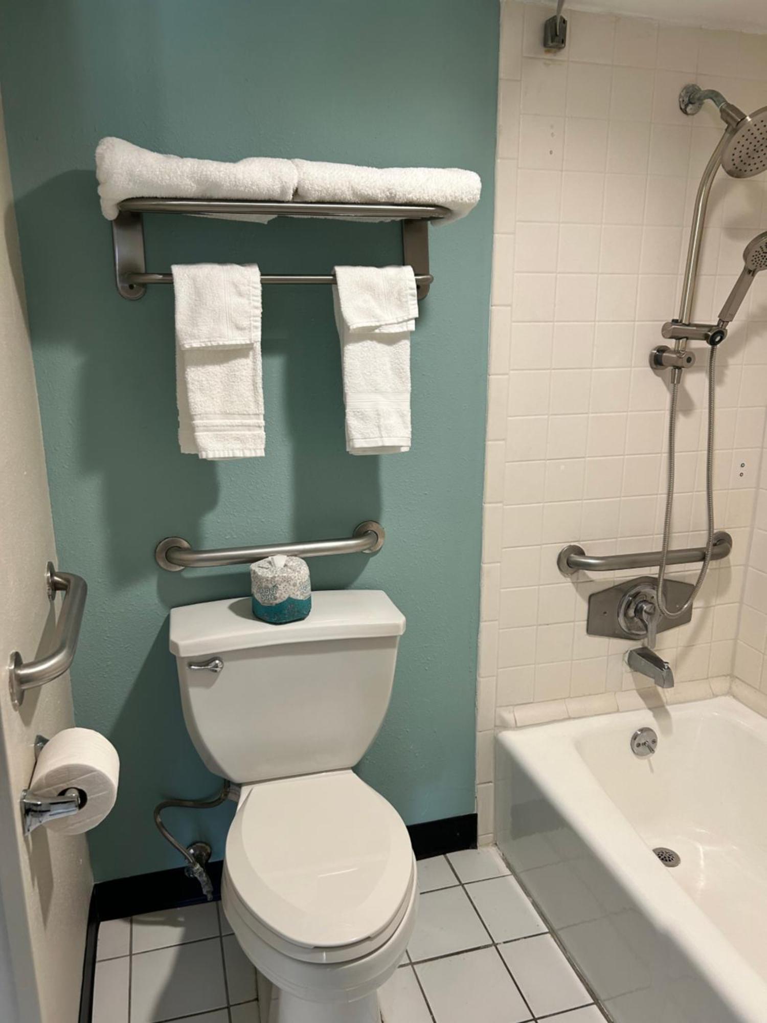 Hotel Super 8 By Wyndham I-75 Ocala