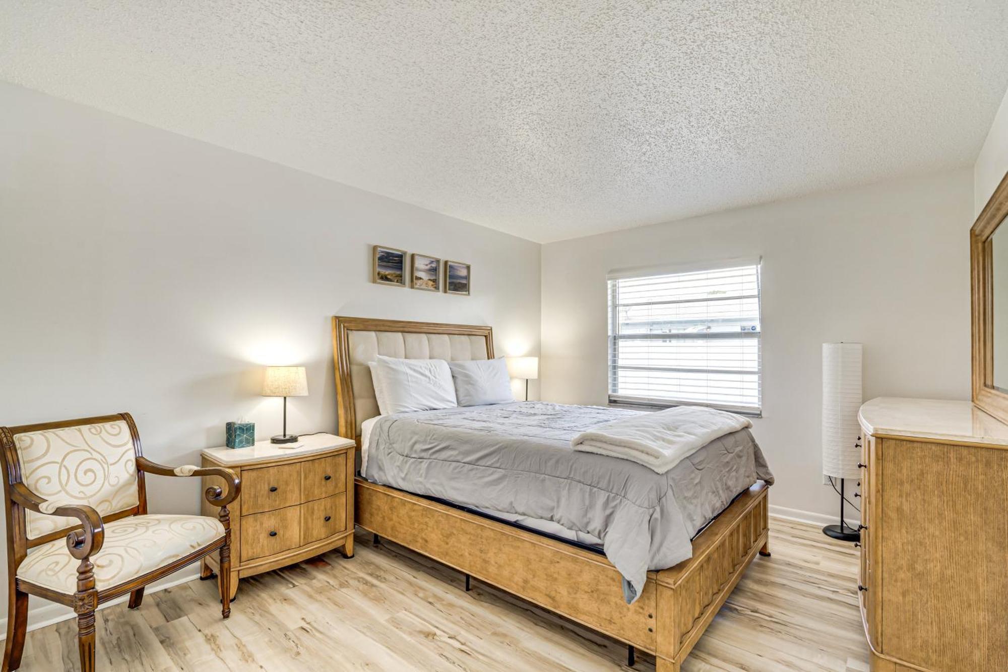 Dog-friendly Home, 10 Mi To Downtown Casa de férias Ocala
