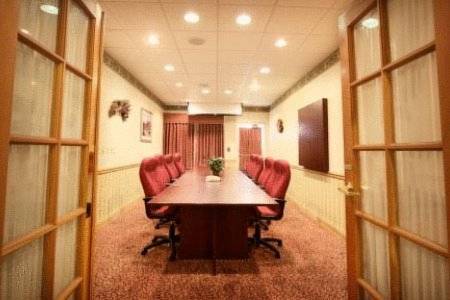 Hotel Country & By Radisson Southwest 3*