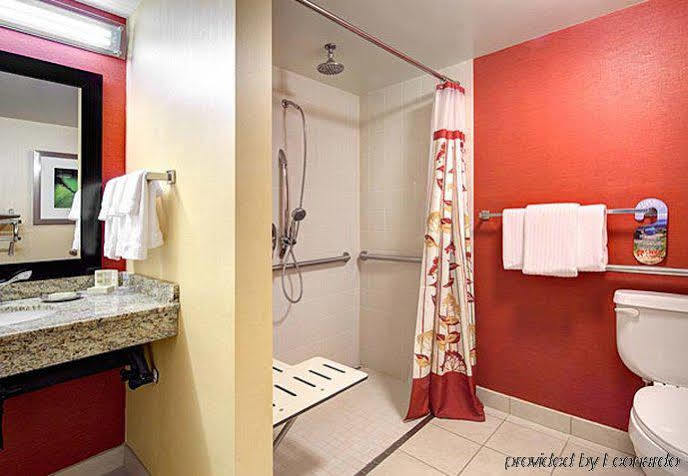 Hotel Courtyard By Marriott 3*