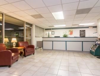Super 8 By Wyndham I-75 Hotel 3*