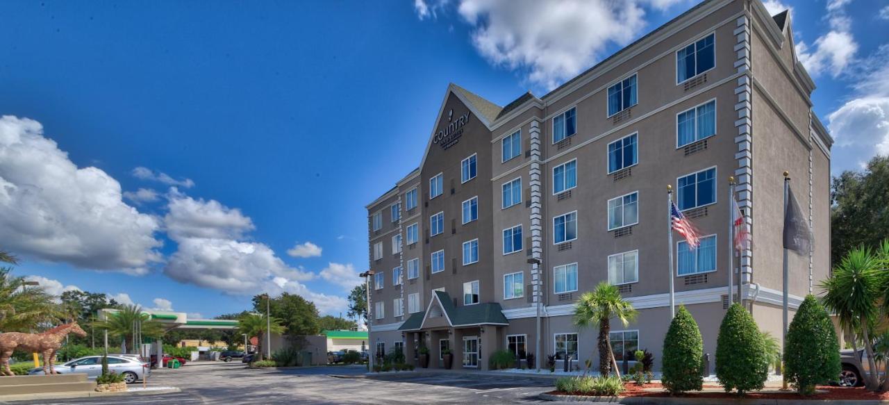 Hotel Country & By Radisson Southwest 3*